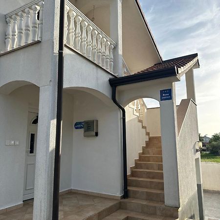 Apartmani I Soba Mia Пореч Экстерьер фото