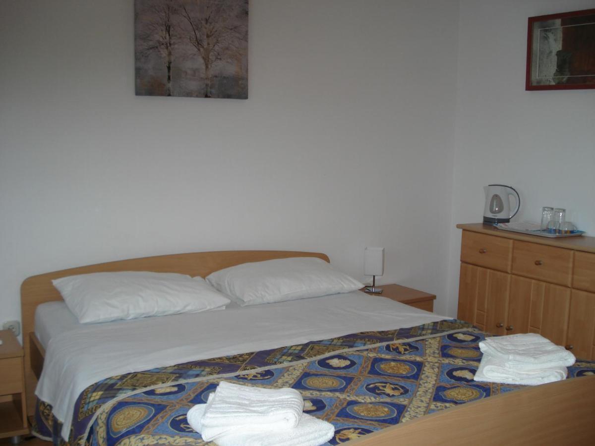Apartmani I Soba Mia Пореч Экстерьер фото