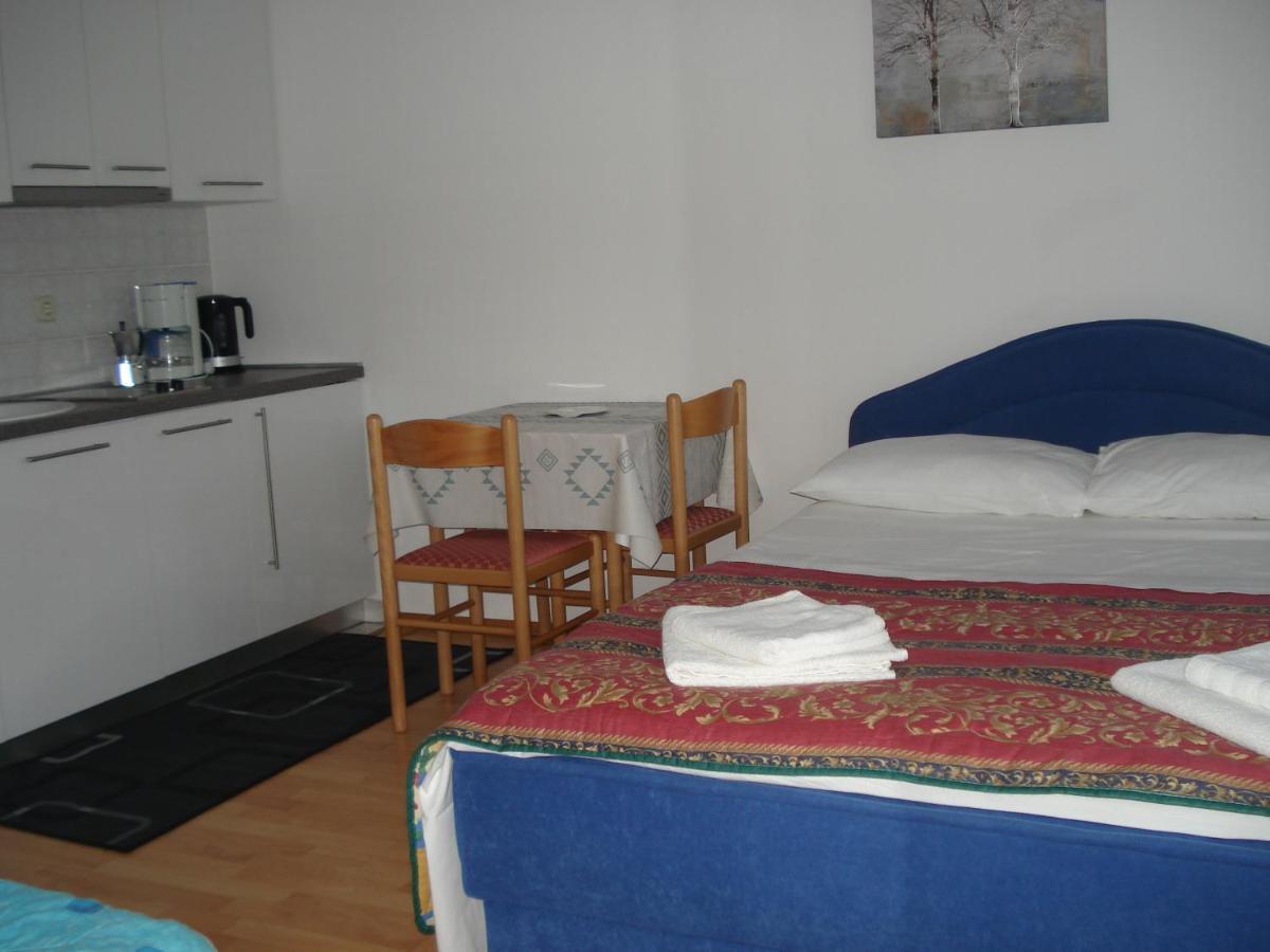 Apartmani I Soba Mia Пореч Экстерьер фото